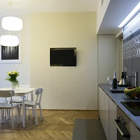 Maison Laghetto - Milan